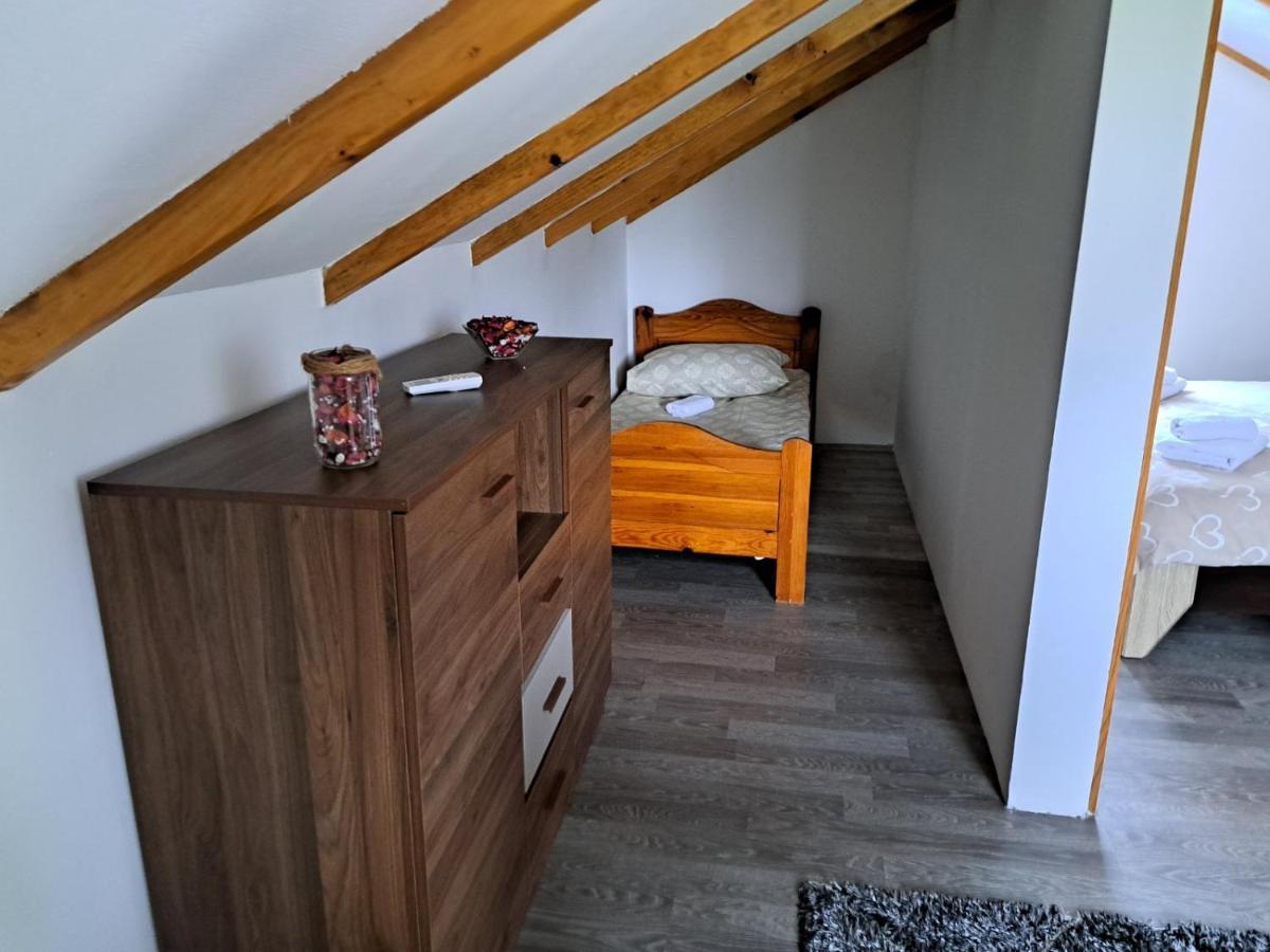 Willa Kuca Za Odmor Susnjar Ripac Zewnętrze zdjęcie